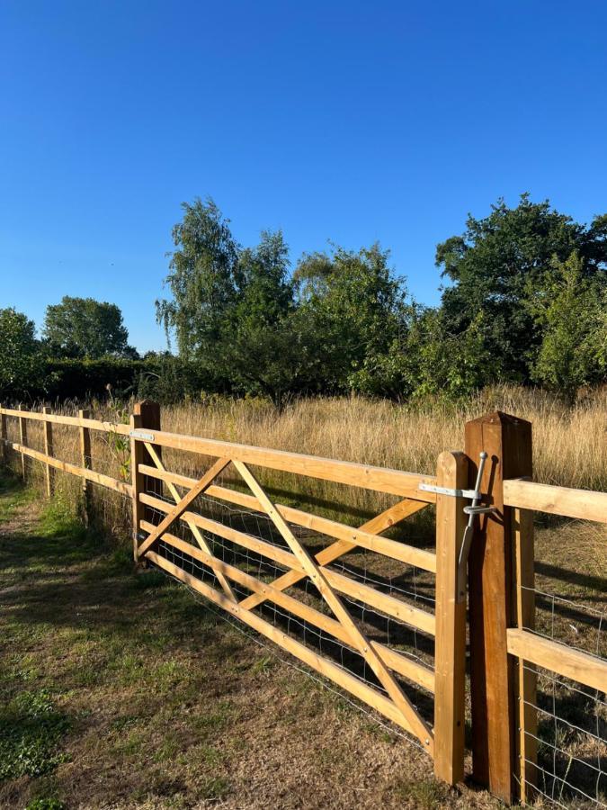 Gorgeous Comfortable Barn With Huge Private Orchard In Quiet Suffolk Location Depden Ngoại thất bức ảnh